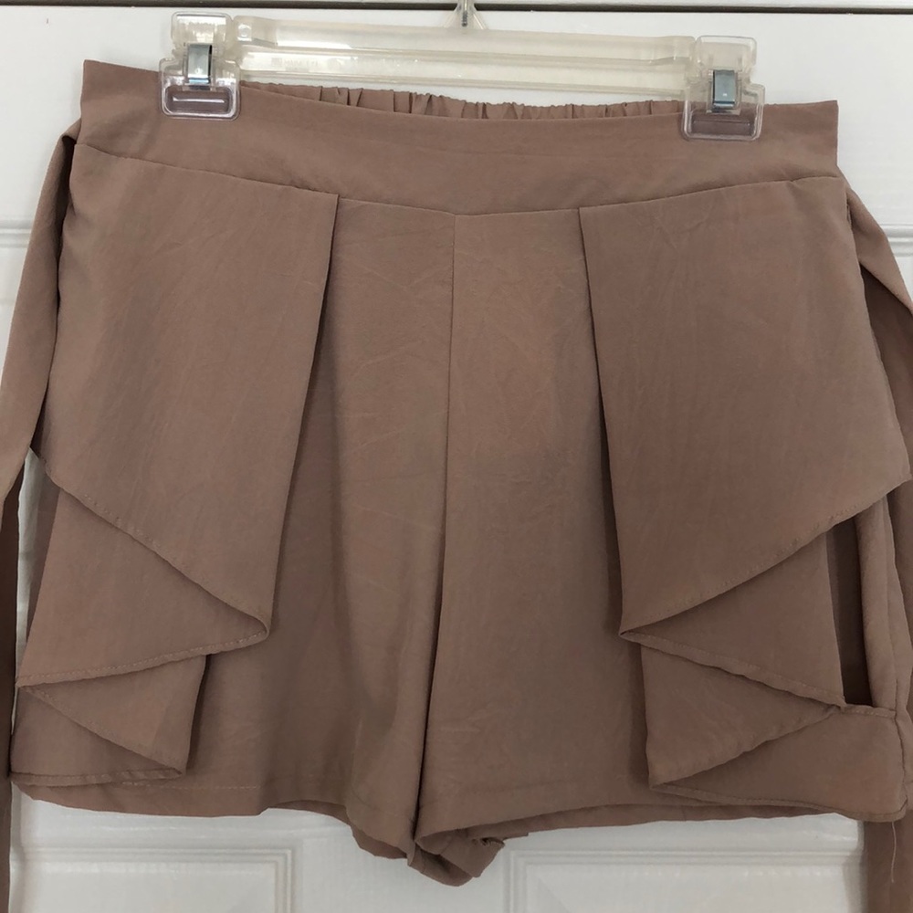 Ya Los Angeles Taupe Shorts